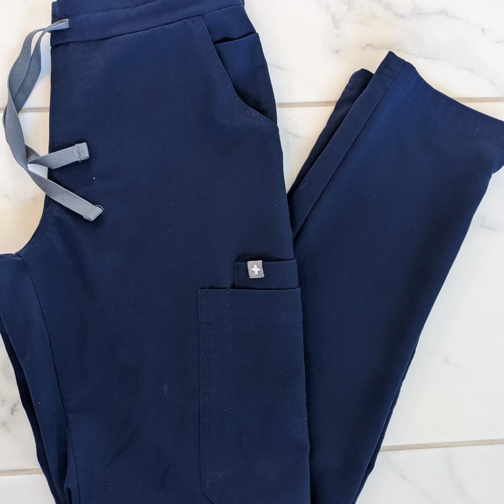 FIGS Yola Navy Scrub Pants XXS